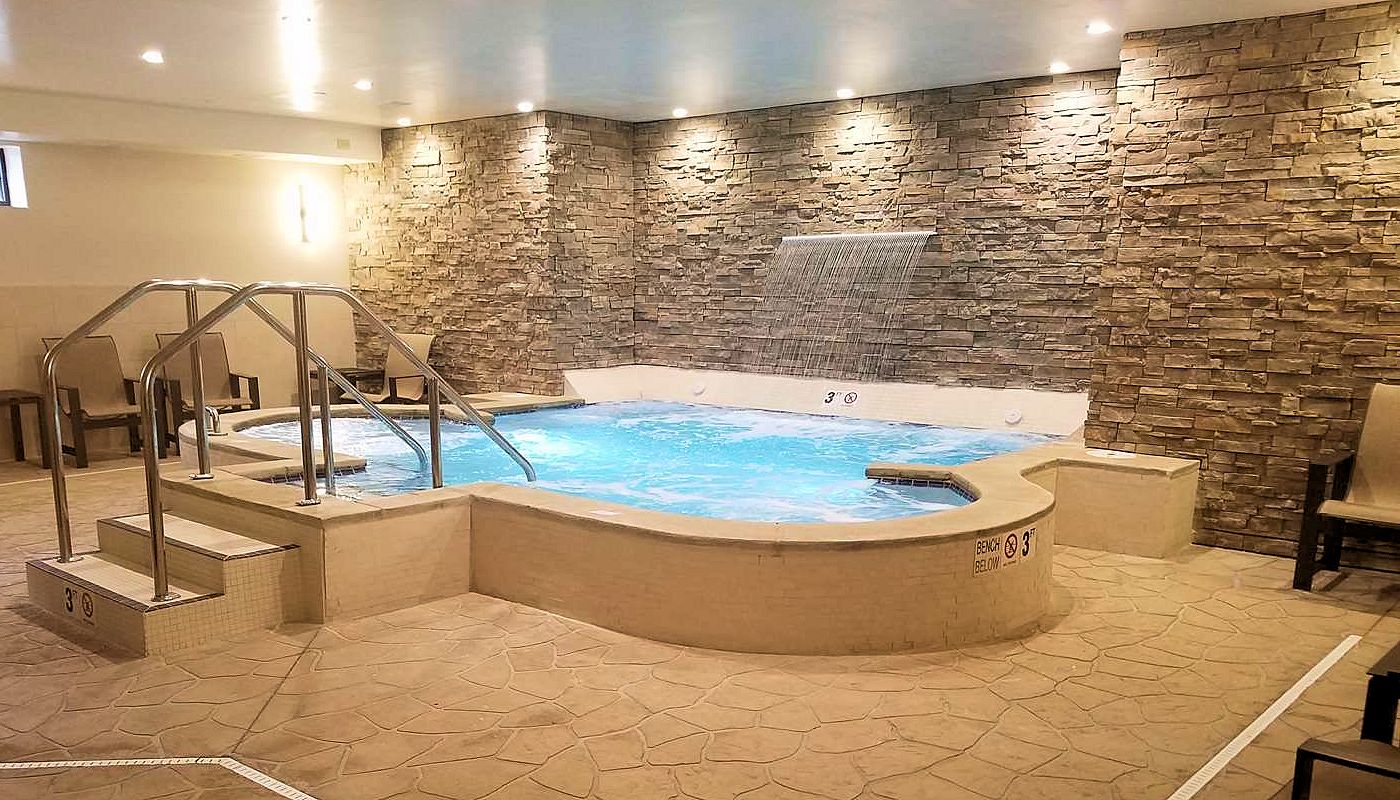 Best Western Plus Superior Inn Grand Marais Giant Hot Tub Best Western Plus Superior Inn Grand Marais Giant Hot Tub