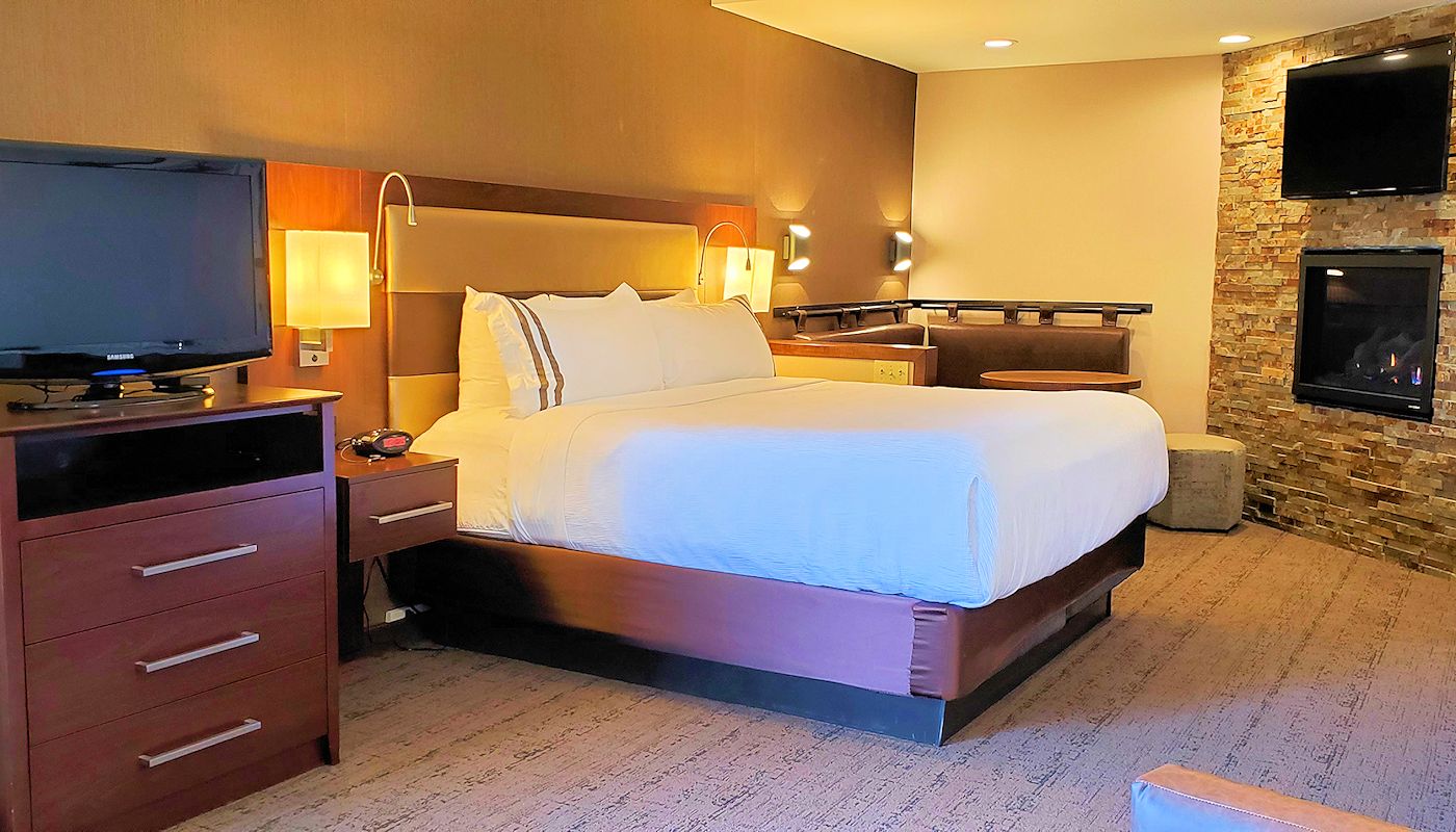 Superior Luxury Suite - Superior Inn Grand Marais